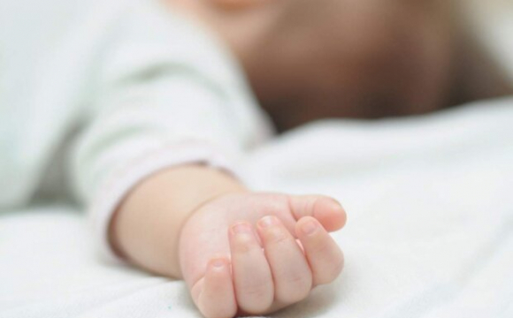 10-ти місячна дитина загинула від отруєння чадним газом, інша дитина — в лікарні