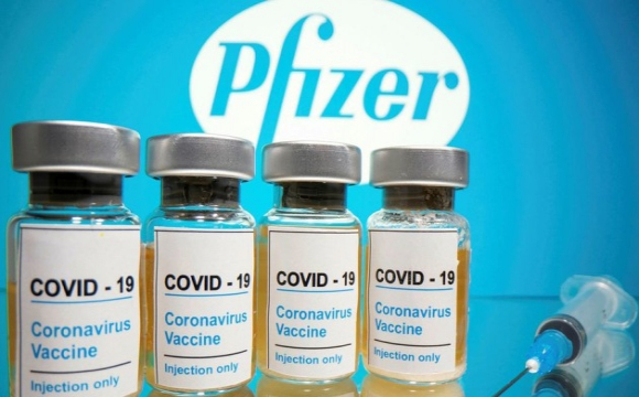 У Сінгапурі медику помилково ввели п'ятикратну дозу COVID-вакцини Pfizer