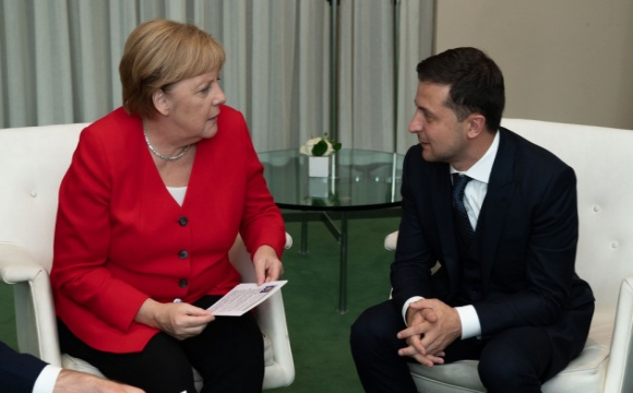Зеленський провів перемовини із Меркель