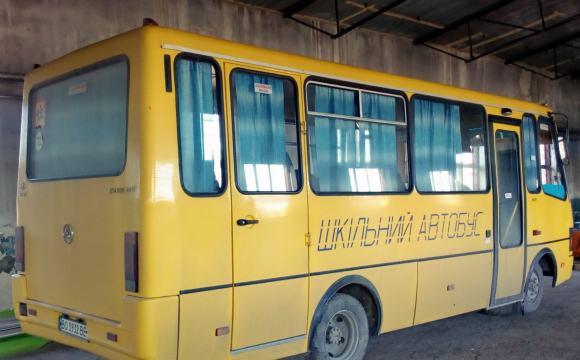 На заході України водій шкільного автобуса побив учня