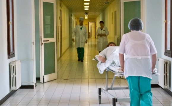 ДТП на Рівненщині: троє людей потрапили в лікарню