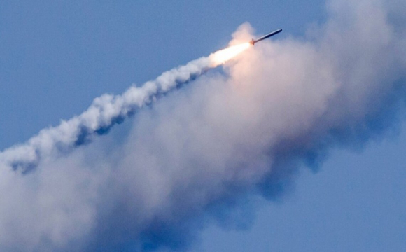 У готовності 44 ракети: українців попередили про загрозу ракетних ударів