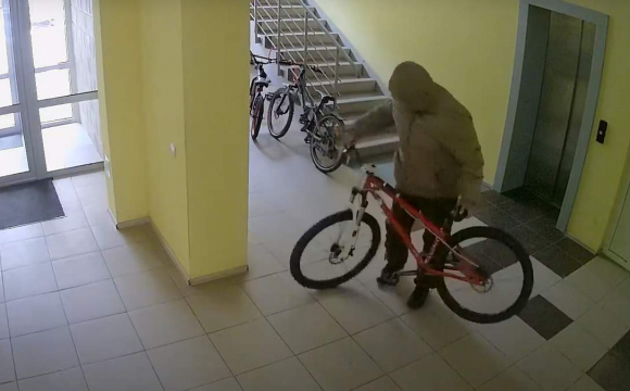 Чоловік вкрав велосипед дитини через помсту