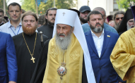 Зеленського просять заборонити московський патріархат в Україні