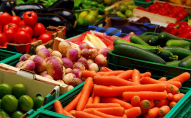 Ціни на продукти в Україні продовжують зростати: різко подорожчала морква