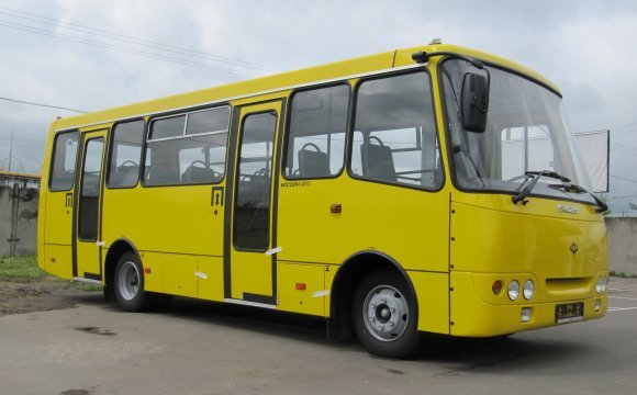 Опублікували графік автобусів до кладовища у Гаразджі на Провідну неділю. ФОТО