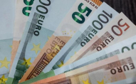 Українці можуть отримати до 1000 євро грошової допомоги: які умови
