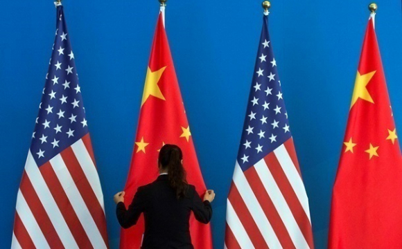 «Жорсткі» переговори: США і Китай обмінялися звинуваченнями