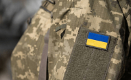 На заході України майор ТЦК виключав чоловіків з військового обліку