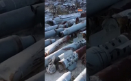 Страшна війна: як виглядає кладовище ракет і бомб в Україні. ВІДЕО