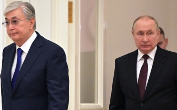 Президент Казахстану відмовив путіну в підтримці