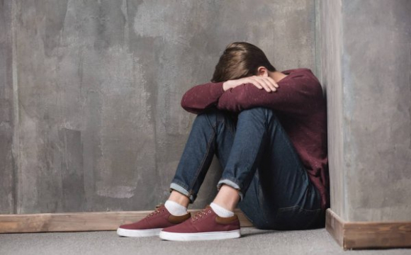 Депресія у підлітків: як її розпізнати