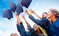 Заклади вищої освіти можуть видавати дипломи з відзнакою, як і раніше — Міносвіти