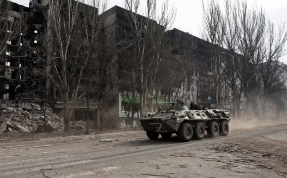 Рф накопичує військову техніку та живу силу біля українського міста, — мер