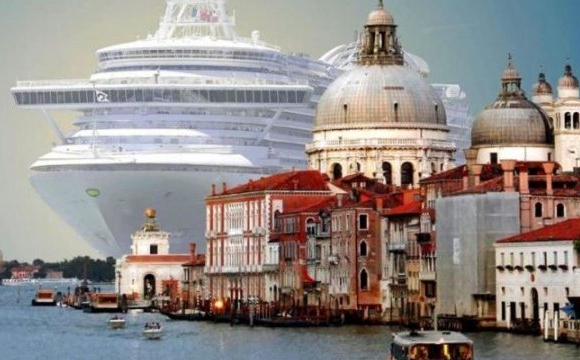 Венецію закрили для круїзних лайнерів