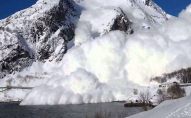 Небезпека сходження лавини в Карпатах