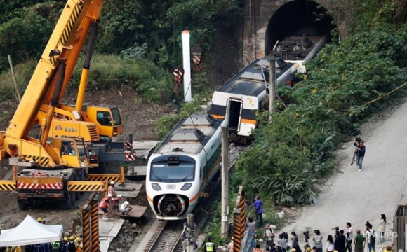 У залізничній катастрофі на Тайвані загинули іноземці