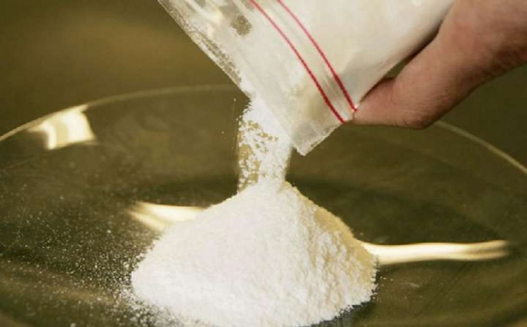 У шлунку росіянина знайшли кілограм кокаїну