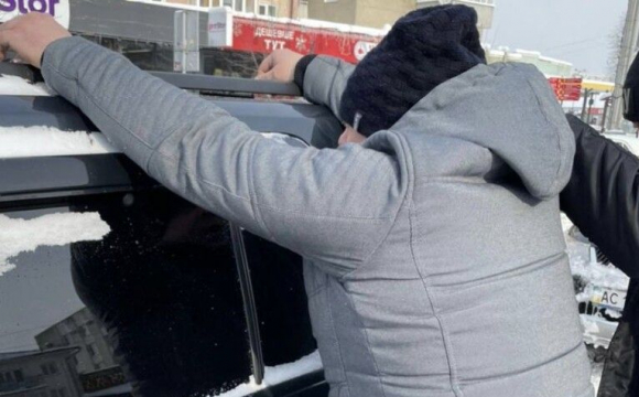 Волинського чиновника зловили на хабарі 200 000 грн. ФОТО