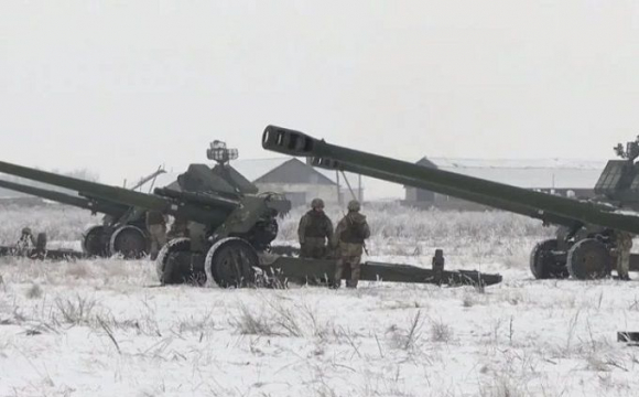 Росія продовжує збільшувати чисельність армії на кордоні з Україною. КАРТА