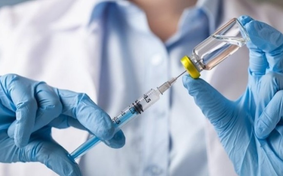 Перший вакцинований медик з Волині закликає робити щеплення від ковіду