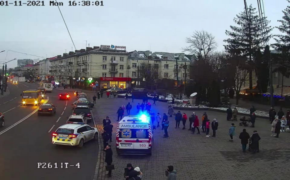 Повідомили деталі бійки між таксистами в центрі Луцька