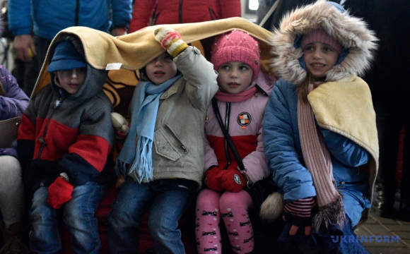 Міліція лукашенка розігнала свято для дітей біженців з України