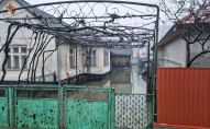 На заході України вирує негода: підтоплені села, будинки та дороги