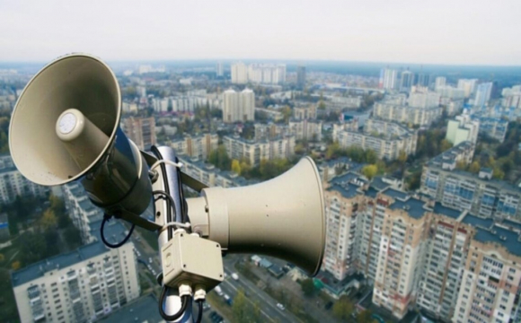 По Україні лунає повітряна тривога: звідки летять ракети