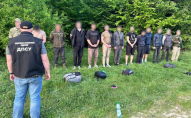 На заході України затримали 7 чоловіків: що сталось