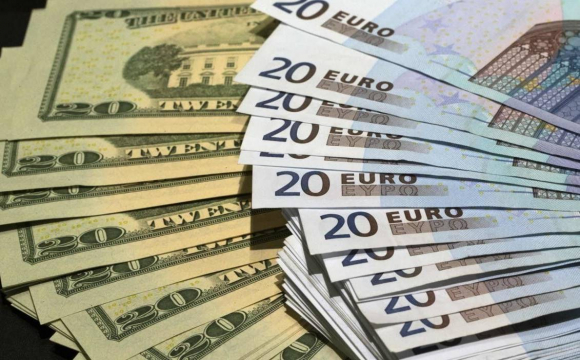 Курс гривні: євро зростає?