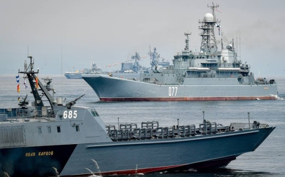 Чому росіяни виводять свої кораблі з Криму